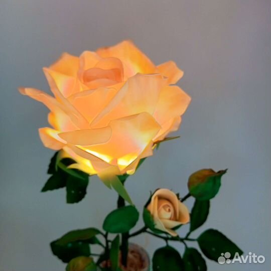 Светильник из изолона