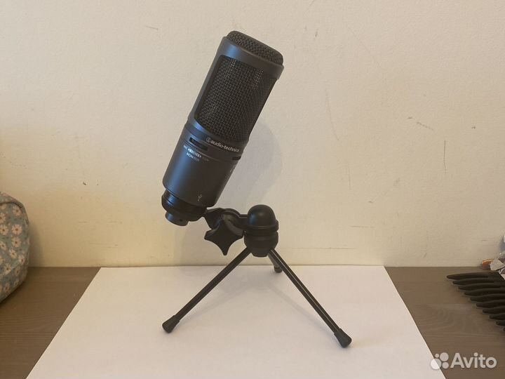 Микрофон студийный Audio-Technica AT2020USB+
