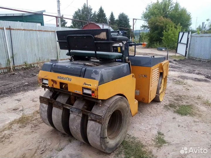 Разборка Коматсу Komatsu катки