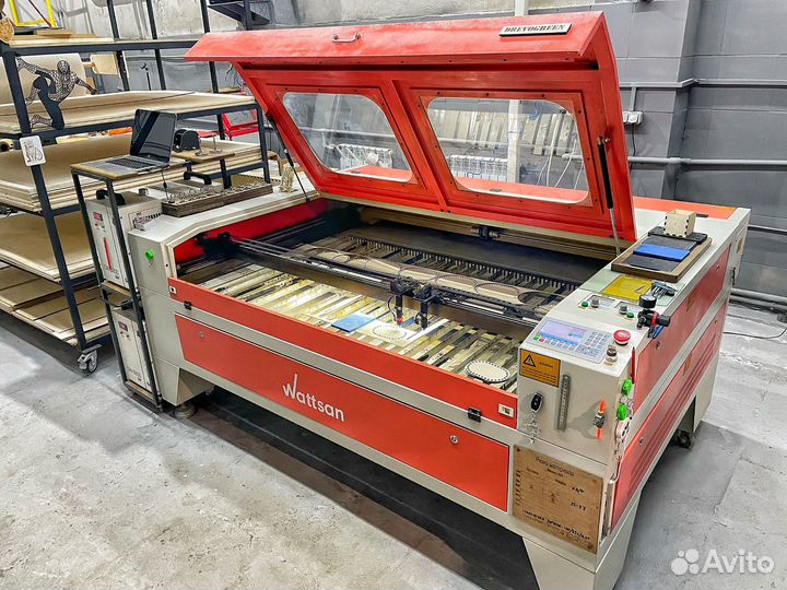 Лазерная резка, гравировка фанеры