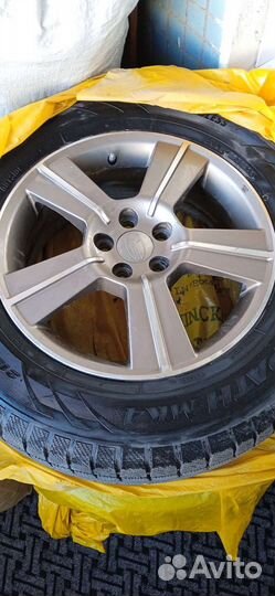 Toyo Tranpath MP4 215/65 R16