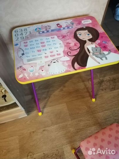 Детский столик и стульчик