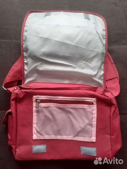 Портфель школьный новый