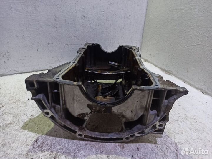 Поддон двигателя Ниссан