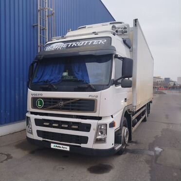 Рефрижератор 50 м³ Volvo FM, 2005