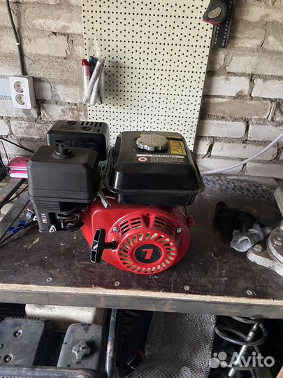 Бензиновый двигатель 7лс