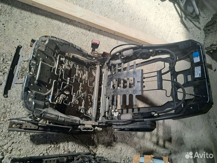 Каркас сиденья передний Volkswagen Touareg