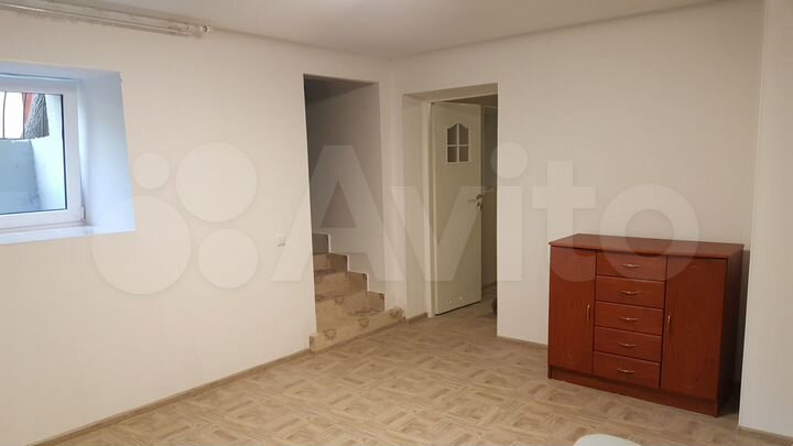 3-к. квартира, 88 м², 1/2 эт.