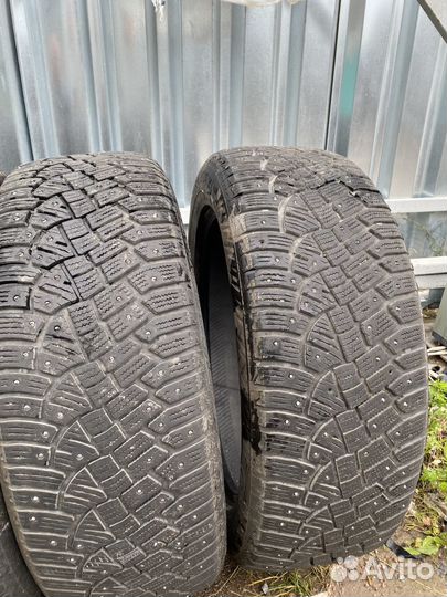 Continental IceContact 2 SUV 235/55 R20 105T