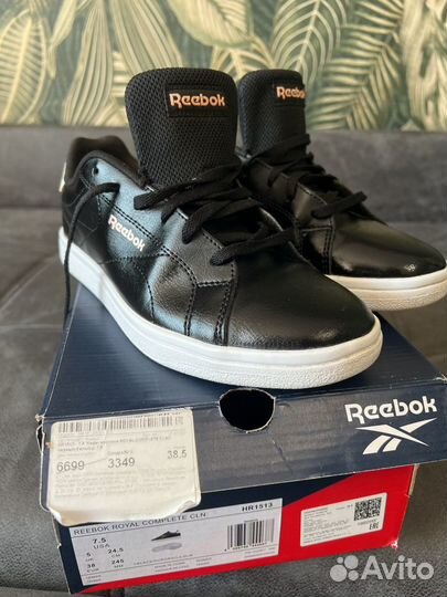 Кроссовки reebok женские 38.5