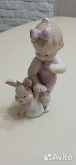 Фигурки фарфор Павоне