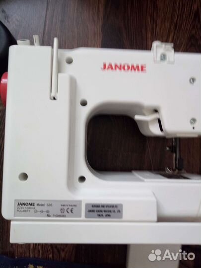 Мини швейная машинка