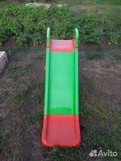 Детская горка пластиковая