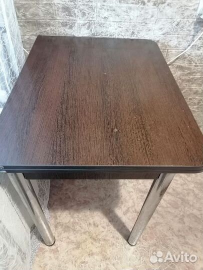 Стол кухонный раздвижной