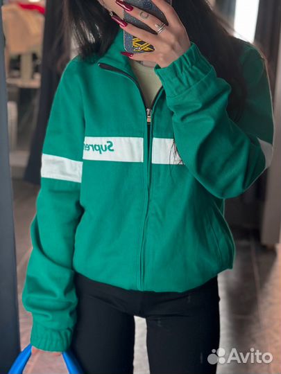 Ветровка supreme