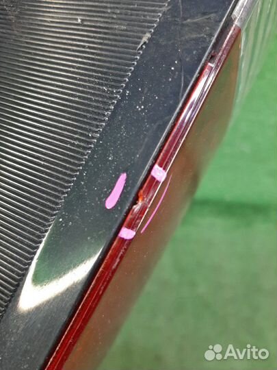 Стоп сигнал toyota noah ZRR80 2011 контрактная