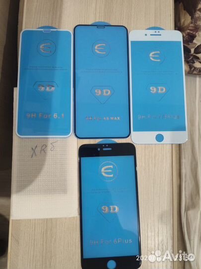 Защитное стекло на айфон