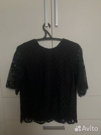 Отдам даром женские вещи