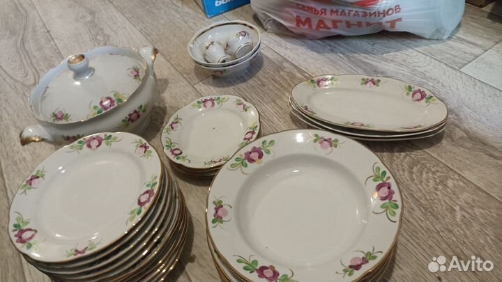 Сервиз столовый