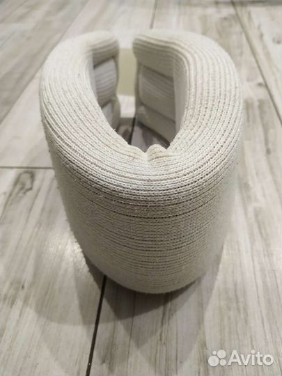 Воротник ортопедический б/у 10см