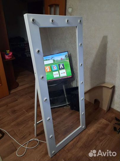 Гримерное зеркало