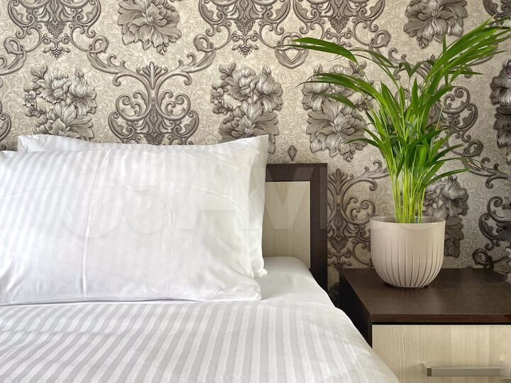 2-к. квартира, 54 м², 8/16 эт.