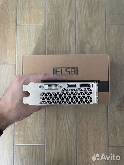 Видеокарта rx 560 xt 8gb