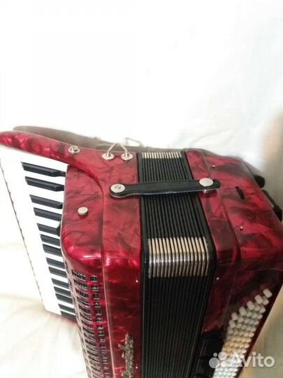 Аккордеон Вельтмайстер Метеор- Н 3/4