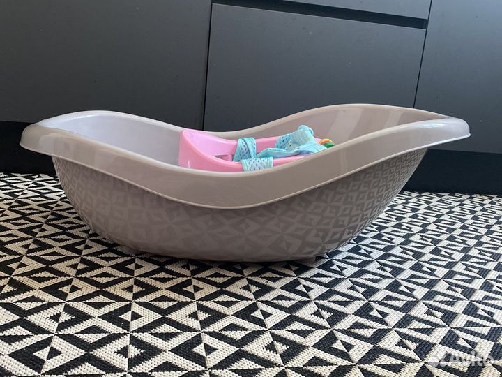 Ванночка для купания с гамаком и сиденьем