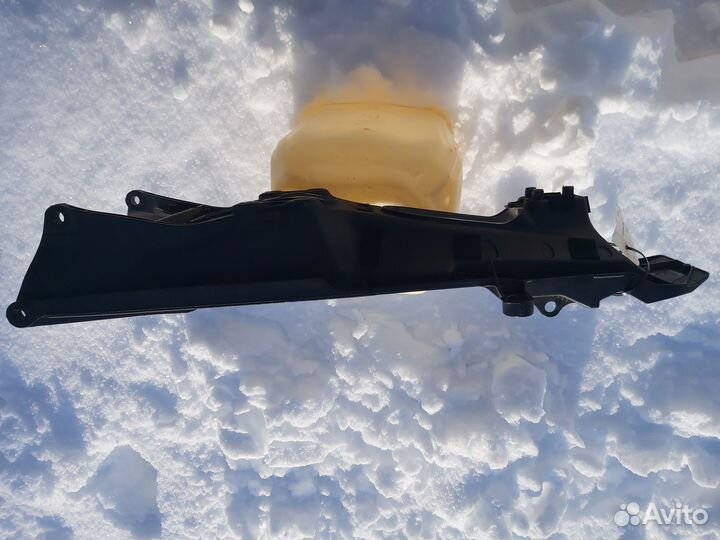 Подрамник ямаха yamaha yzf r1 09-14