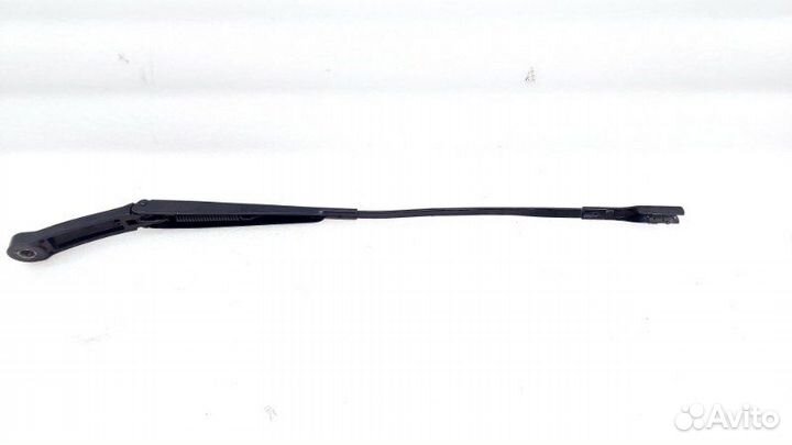 Поводок стеклоочистителя передний правый Audi Q7