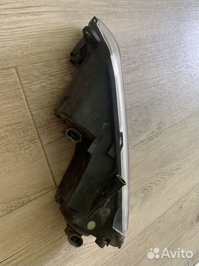 Противотуманная фара левая volkswagen passat B7