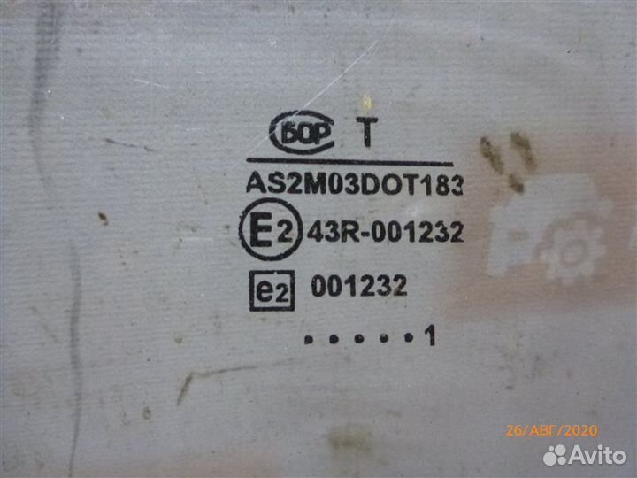 Стекло двери переднее левое Лада 2115 седан 2111