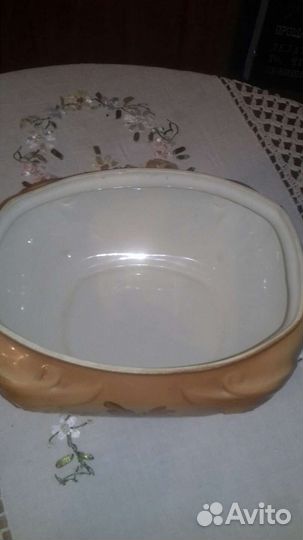 Супница или горшок для запекания