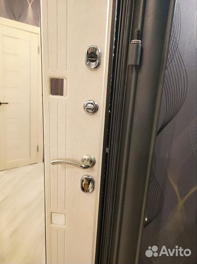 Дверь входная железная бу