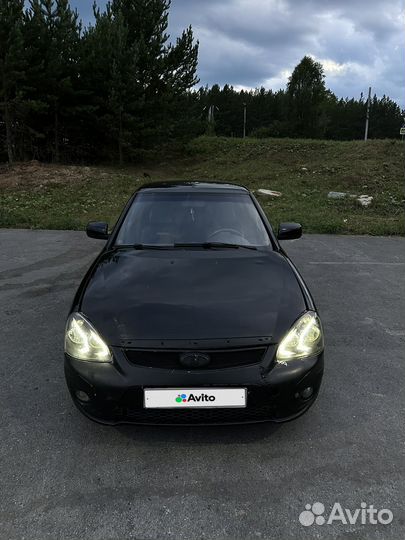 LADA Priora 1.6 МТ, 2011, битый, 155 100 км