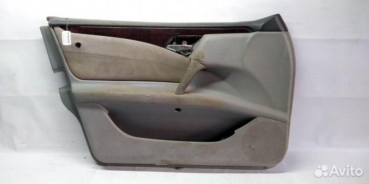 Обшивка двери передней левой mersedesbenz W210 E