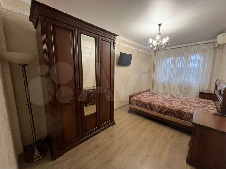 3-к. квартира, 79 м², 3/16 эт.