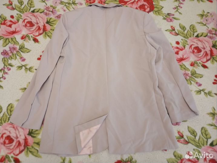 Пиджак женский 48 50