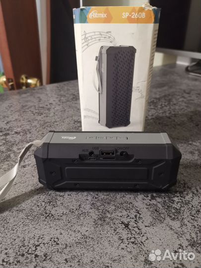 Колонка Ritmix SP-260B