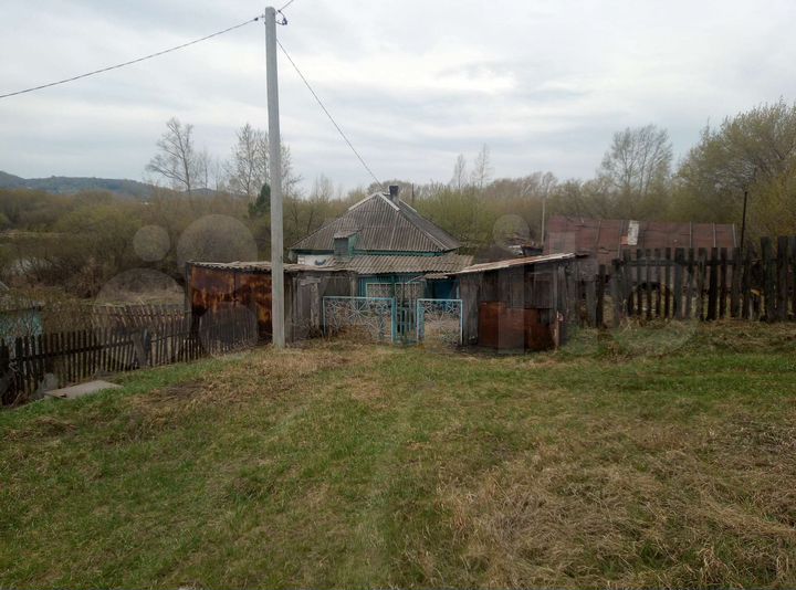 Дом 60 м² на участке 5 сот.