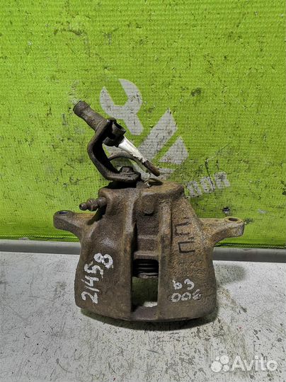 Суппорт передний правый Фольксваген Пассат Б3