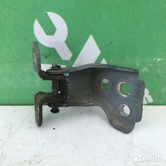 Петля двери передней правой верхняя Форд Торнео