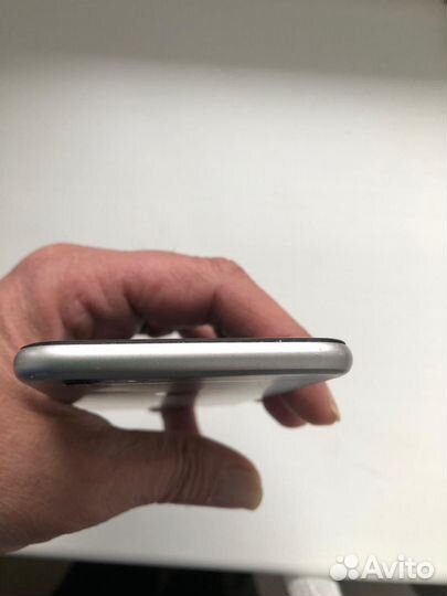 iPhone 6, 64 ГБ