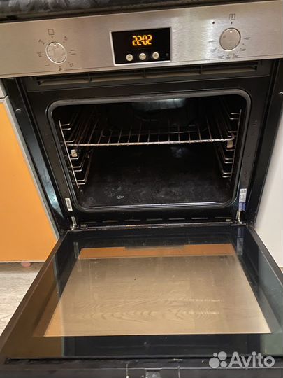 Духовой шкаф