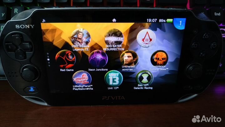 Ps Vita прошитая 128гб 60 игр