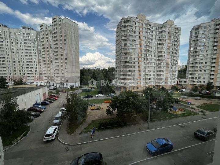 2-к. квартира, 54,2 м², 4/17 эт.