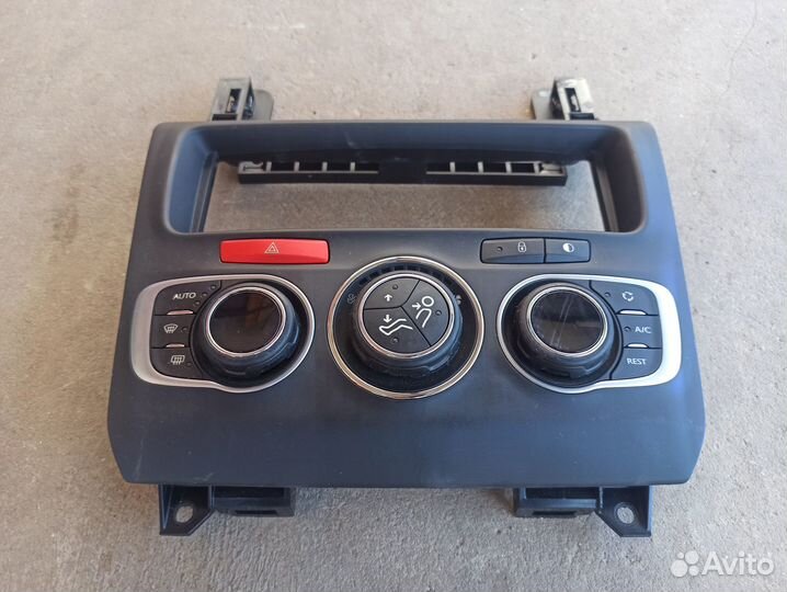 Управление климатом Ситроен Citroen C4 B7