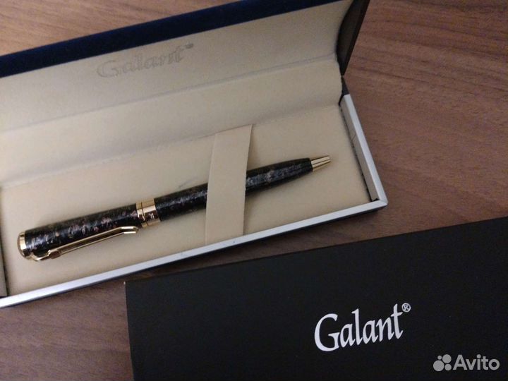 Ручка фирменная