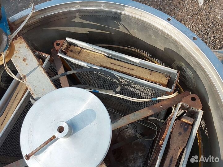 Медогонка 4 рамочная электрическая12в